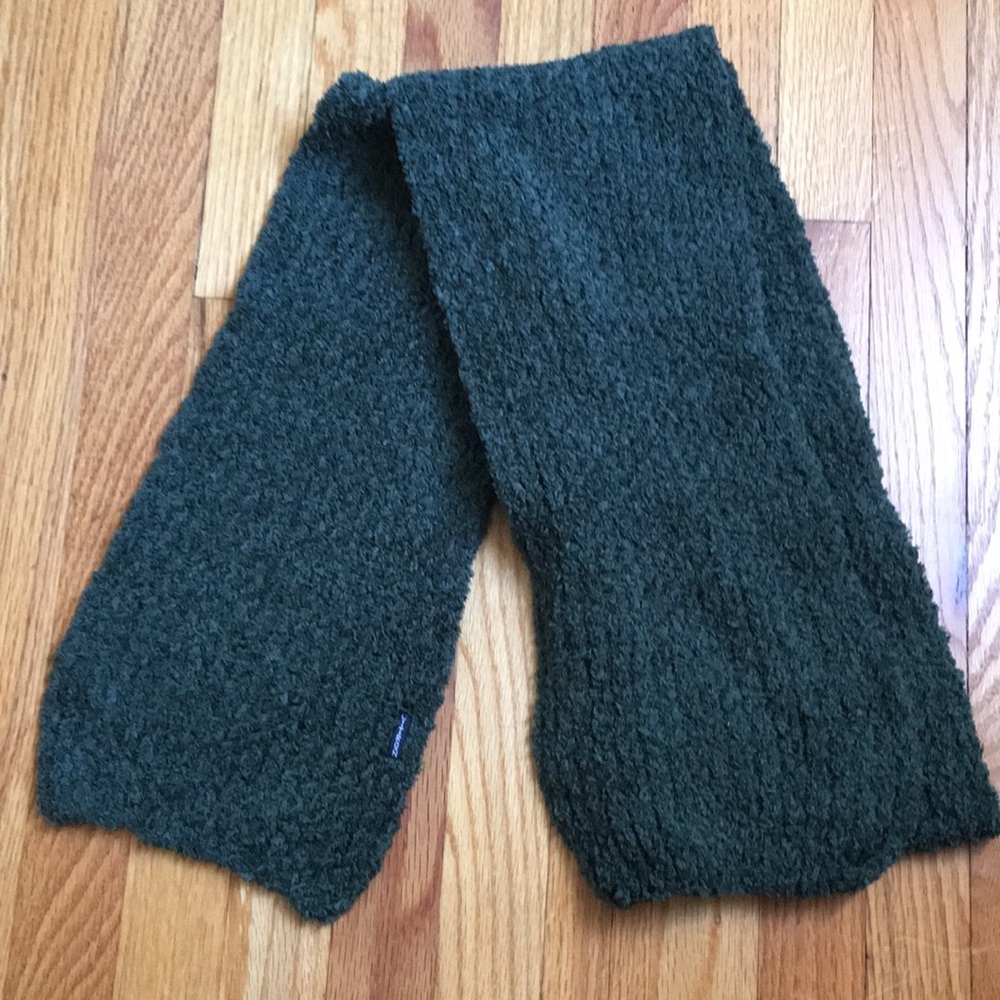 Forrest green chenille scarf from Citron